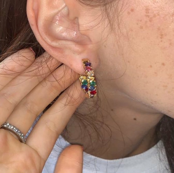 Jewelry - Small rainbow hoops